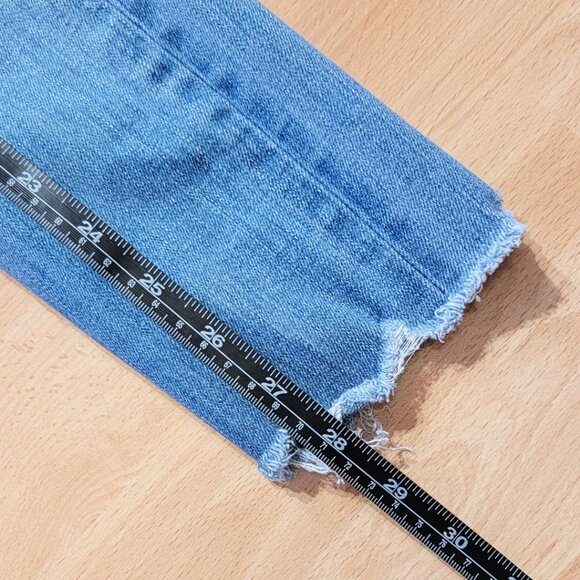 Madewell 9" High-Rise Skinny Jeans: Distressed-Hem Edition | Size: 23 - Picture 6 of 13